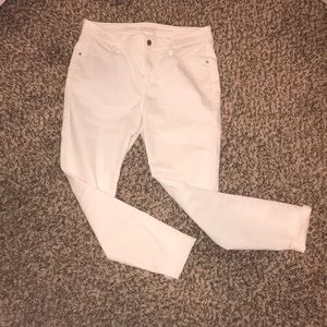 Old navy white skinny jeans
